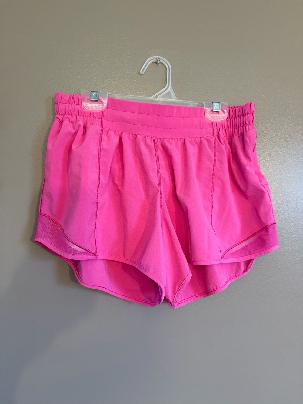 Lululemon Shorts in pink